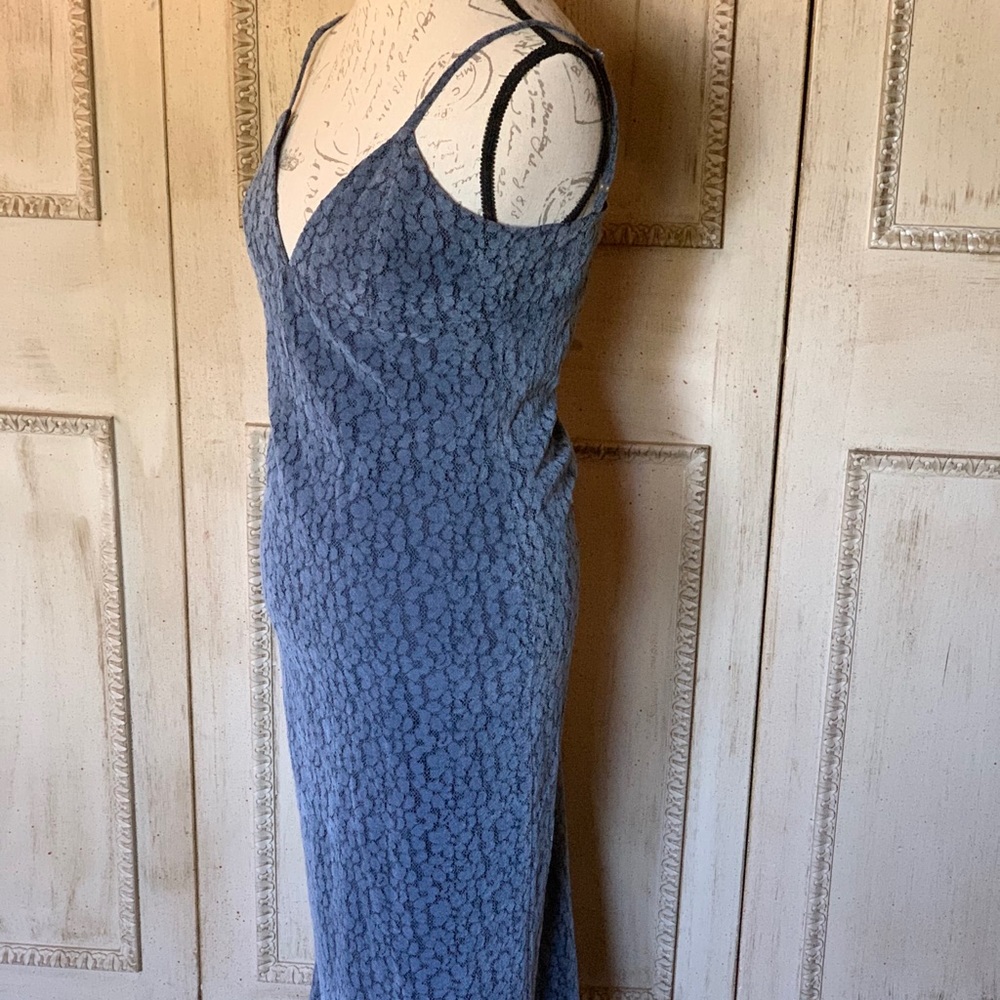 Related Apparel navy lace maxi dress - Picture 4 of 7